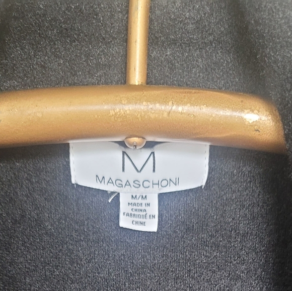 Soft dble button knit jacket - Picture 2 of 6